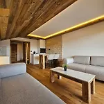 Appartement Magnifique Attique Avec Vue Sur Le De La Moubra Crans-Montana