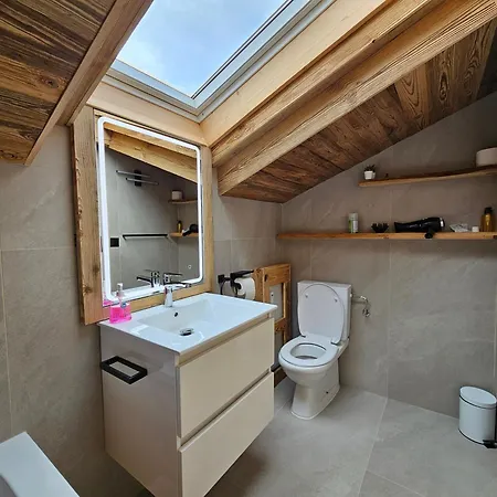 Magnifique Attique Avec Vue Sur Le De La Moubra 克莱恩 蒙塔纳